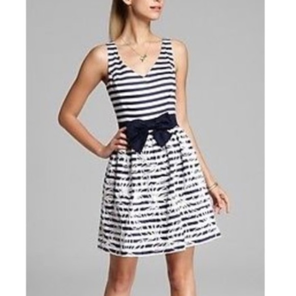 Lilly Pulitzer Dresses & Skirts - Lilly Pulitzer Blue White Stripe Roswell Dress NWT